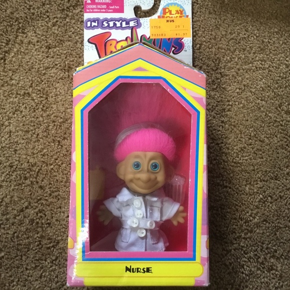 Nurses Rock Box Sign & A Nurse Trollkin with comb included - Picture 2 of 16